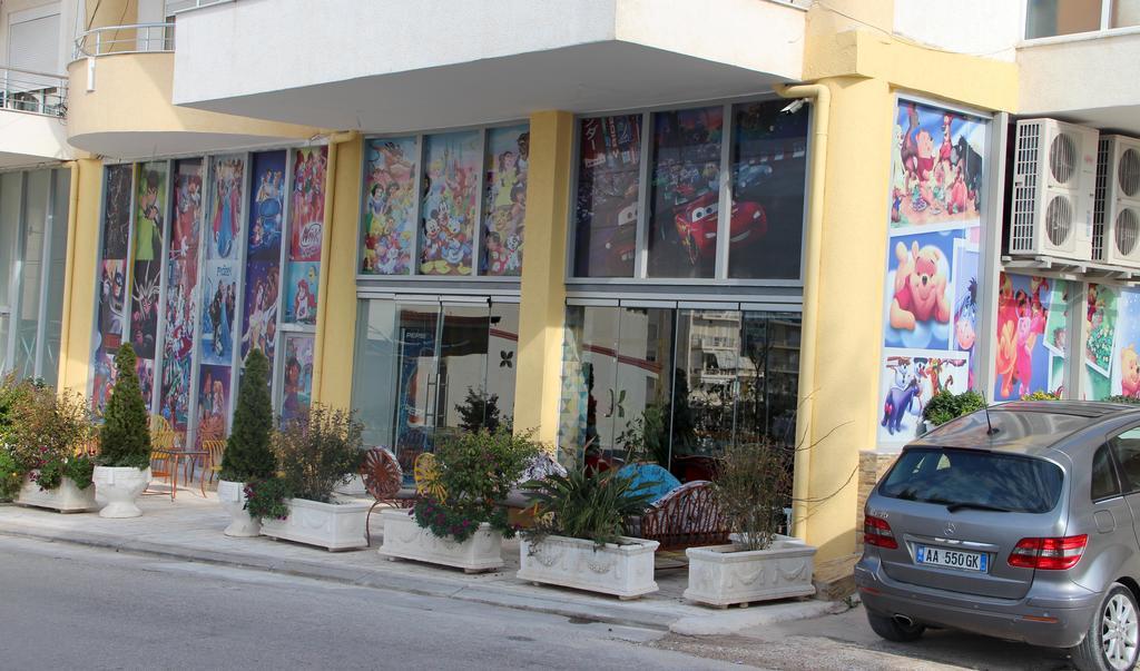 Kristi Apartments Sarande Exterior photo